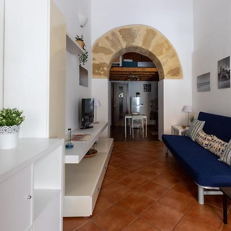 La Casa Del Cacciatore - Alloggio Con Terrazzo Apartman Palermo Kültér fotó