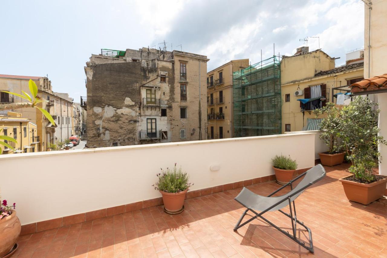 La Casa Del Cacciatore - Alloggio Con Terrazzo Apartman Palermo Kültér fotó
